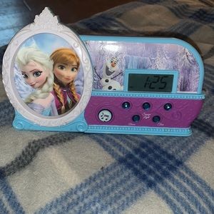 Disney Frozen Alarm Clock Elsa  &  Anna Nightlight Let It Go Song Works Tested